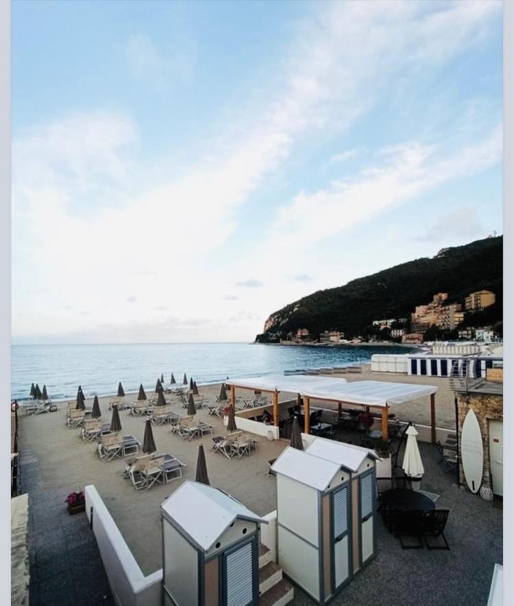 Relais Real Collegio Hotel Noli Exterior photo